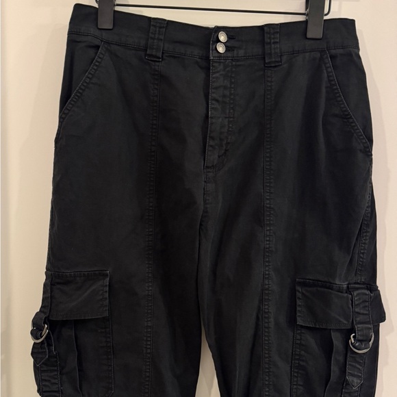 Garage Black Cargo Pants Size Large ✨ - Picture 2 of 9